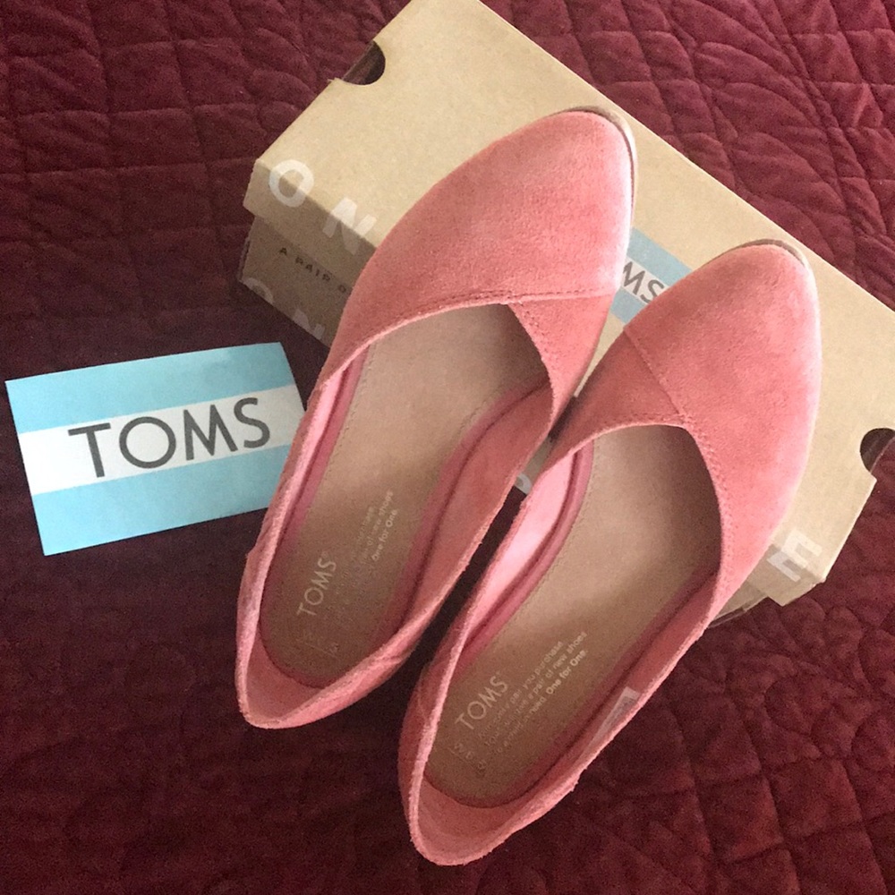 Toms Rose Suede Flats 6.5